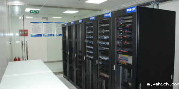 实现机房智能控制稳定运行的<i style='color:red'>机房动环监测系统</i>